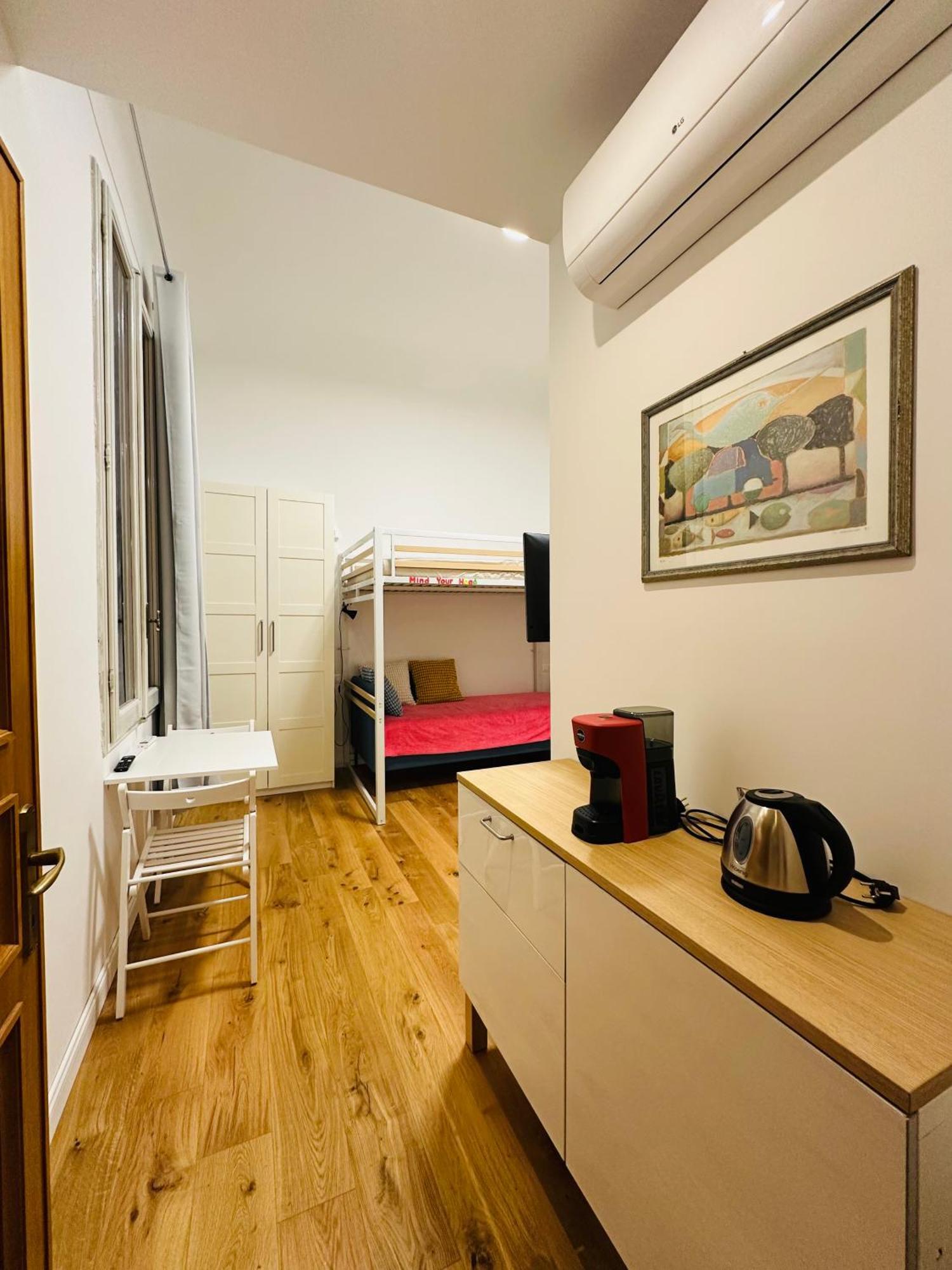 Apartment Poggi 7 Florenz