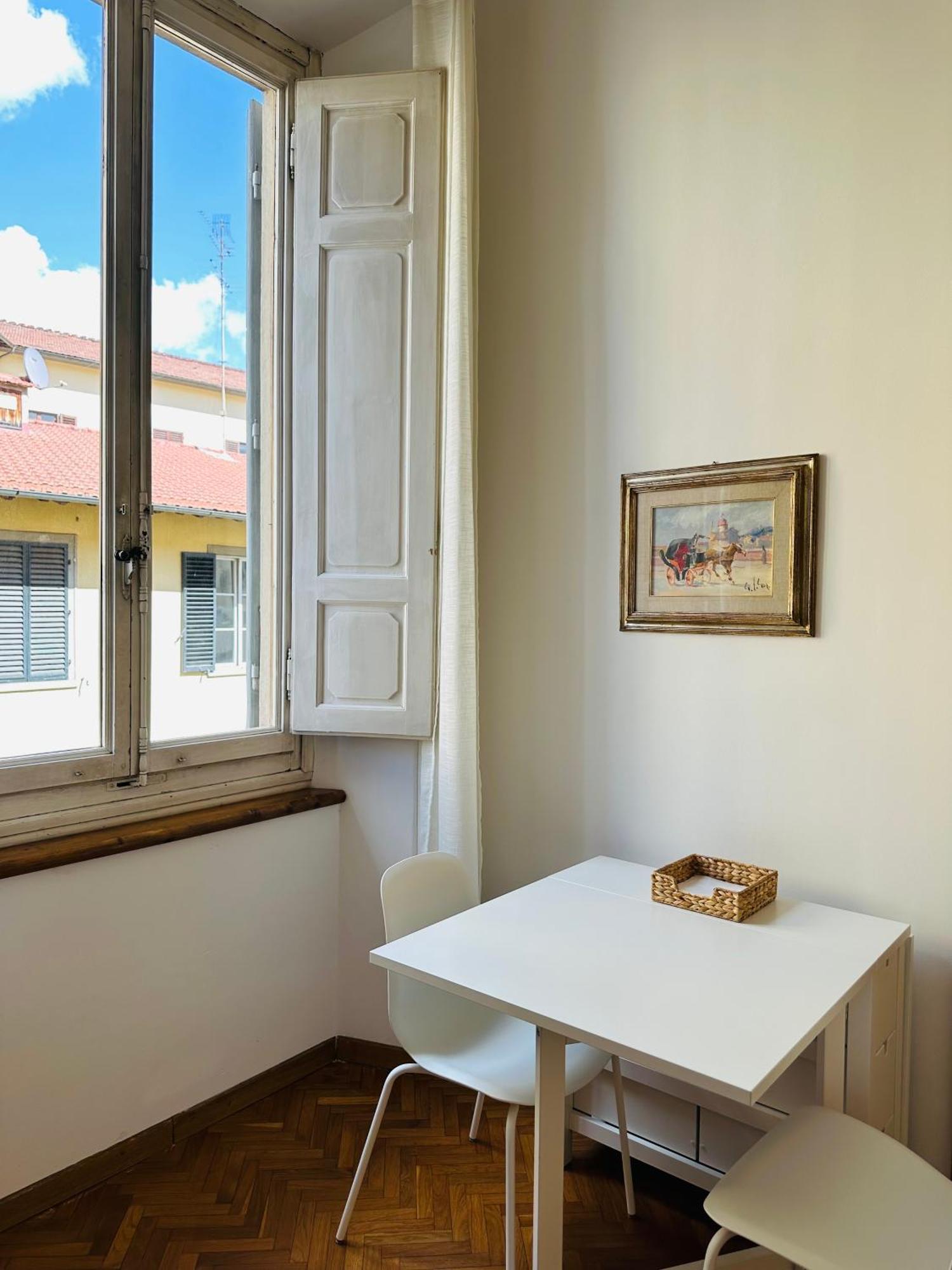 Apartment Poggi 7 Florenz
